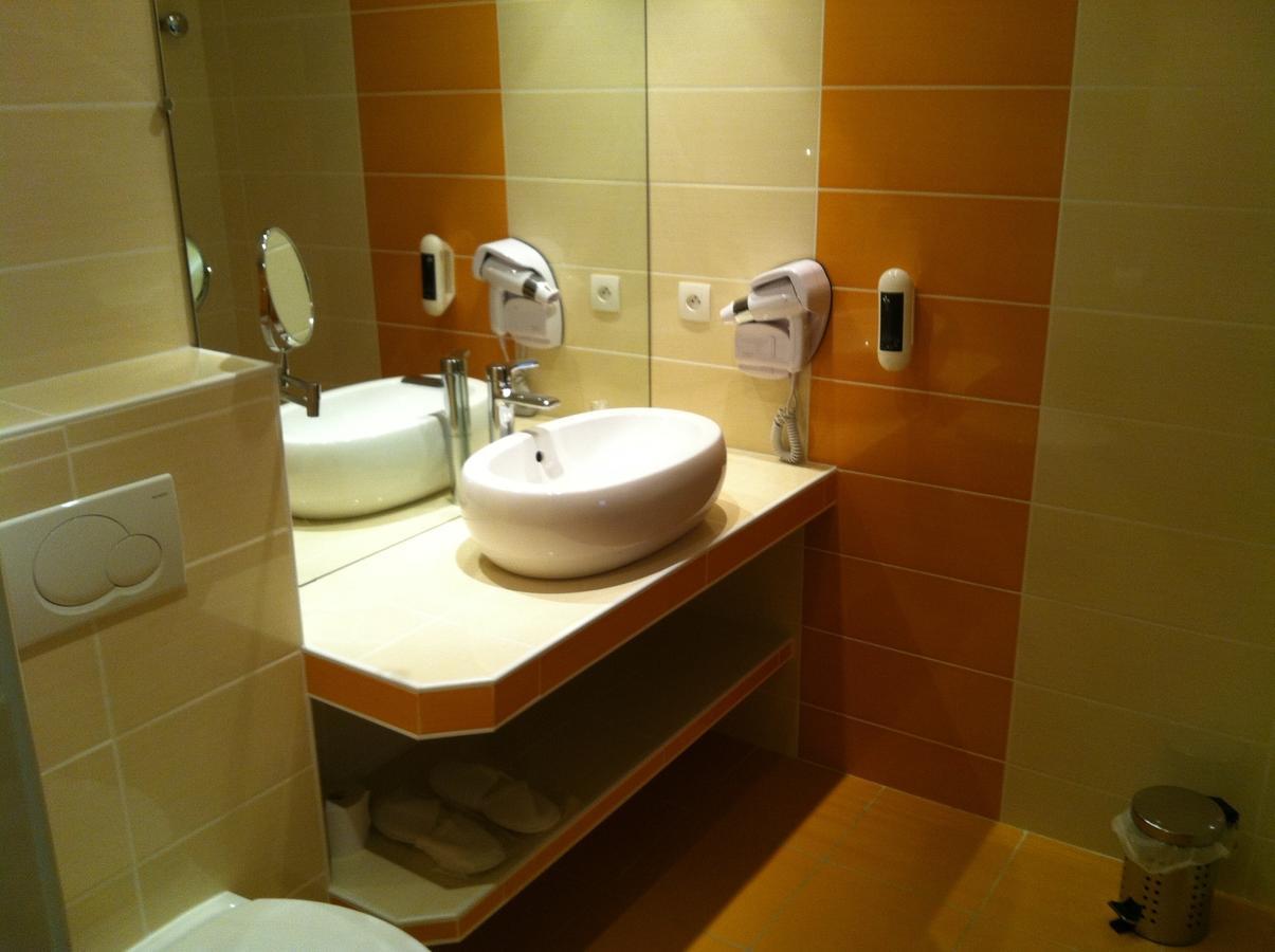 Abbaye Sylva Plana Bed & Breakfast Laurens Ruang foto
