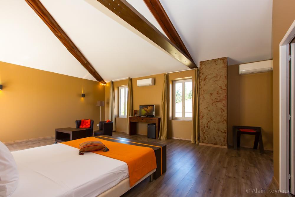 Abbaye Sylva Plana Bed & Breakfast Laurens Bagian luar foto